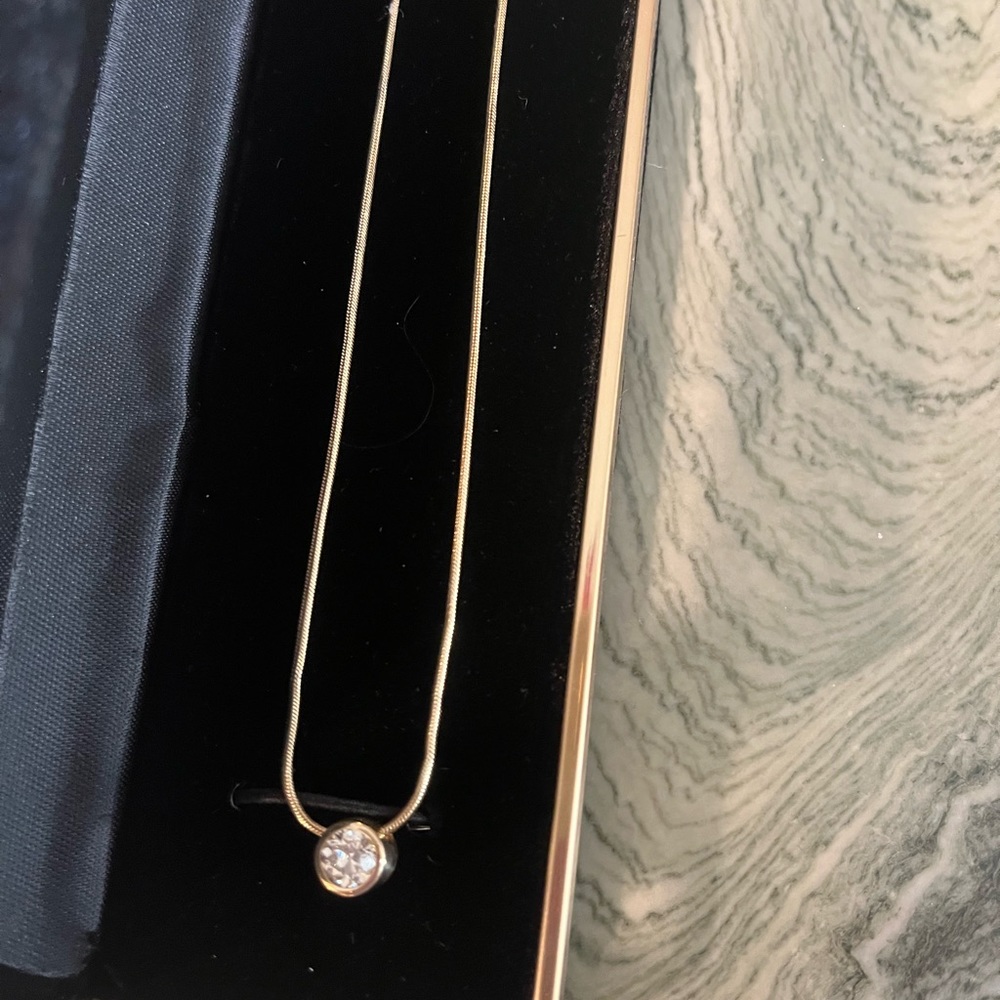 Bezel diamond 💎 - Picture 6 of 8